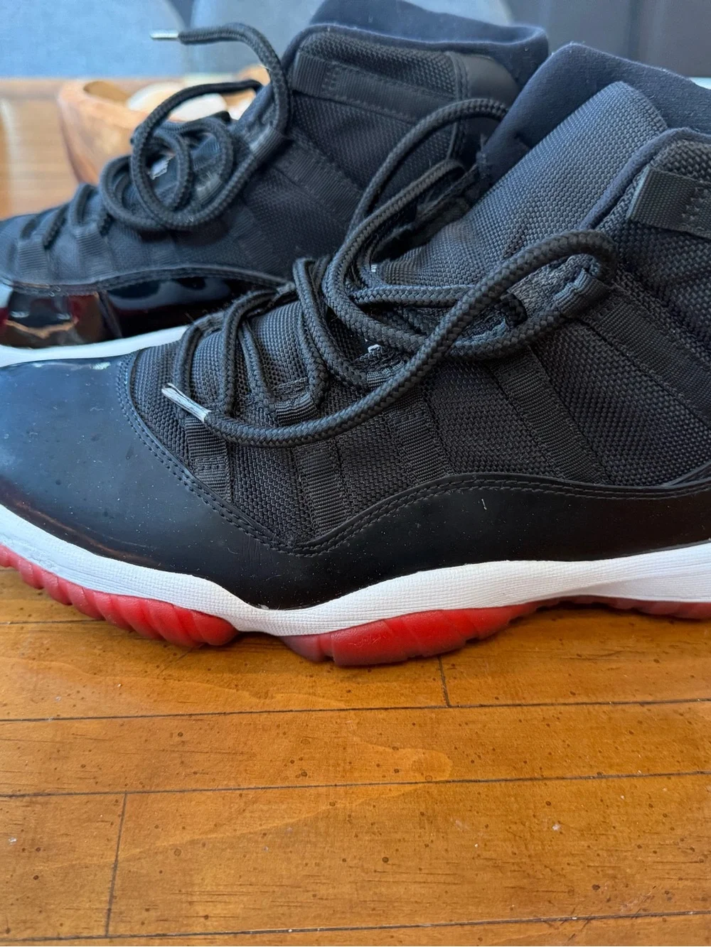 Air Jordan 11 Retro Bred 11